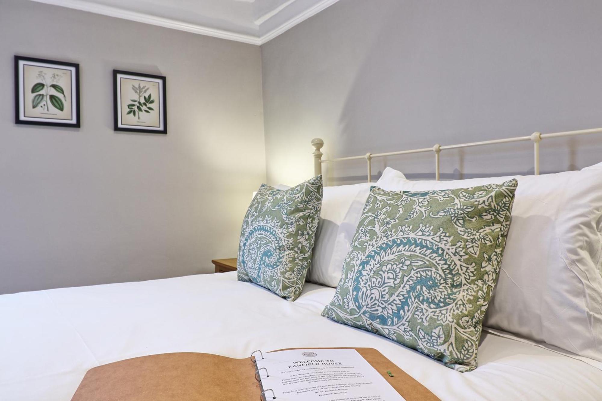 Ranfield'S Brasserie Hotel Rooms Coggeshall Kültér fotó