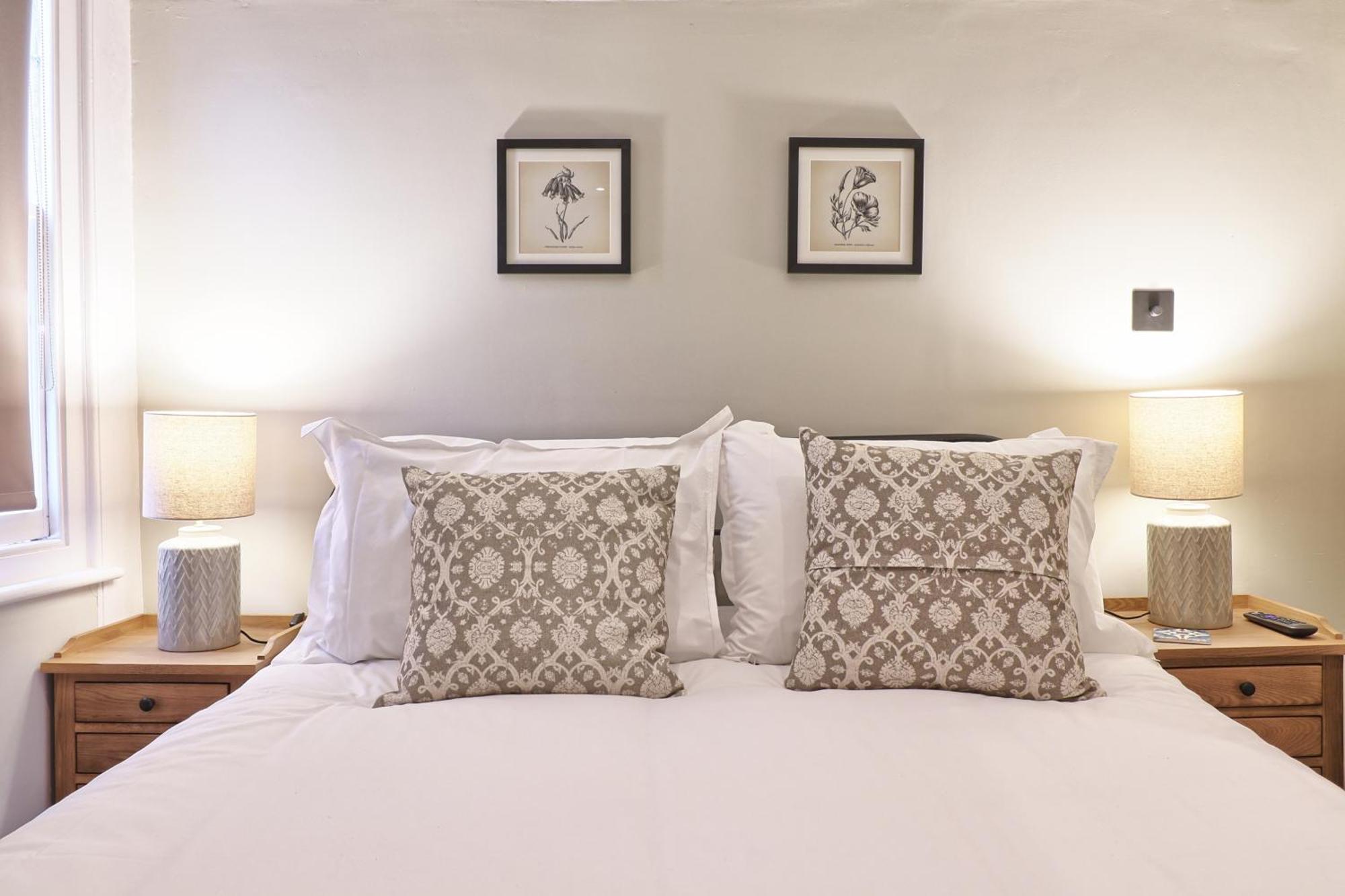 Ranfield'S Brasserie Hotel Rooms Coggeshall Kültér fotó
