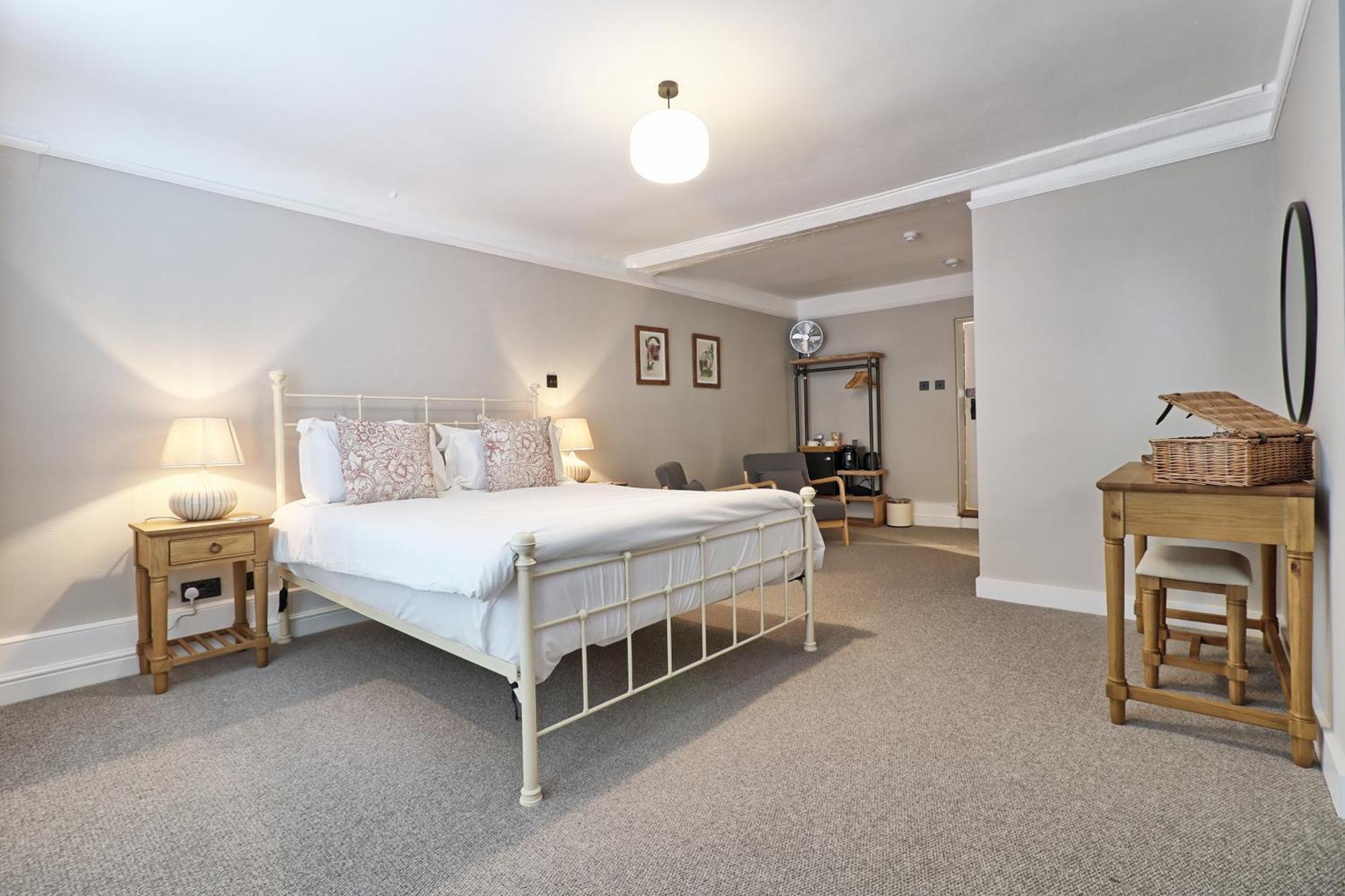 Ranfield'S Brasserie Hotel Rooms Coggeshall Kültér fotó