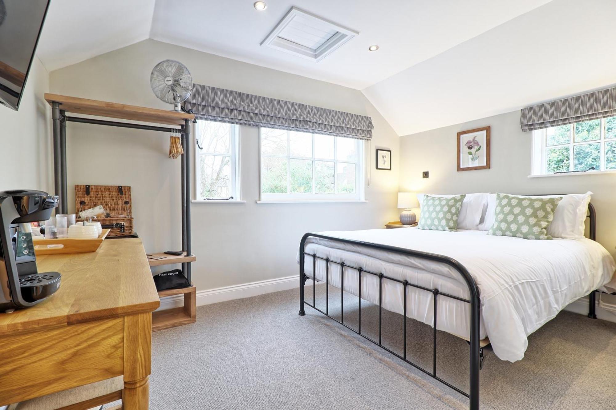 Ranfield'S Brasserie Hotel Rooms Coggeshall Kültér fotó